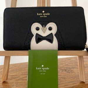 Kate Spade Clifton Lane Little Len Penguin Wallet 
Wallet Brand New, Never used